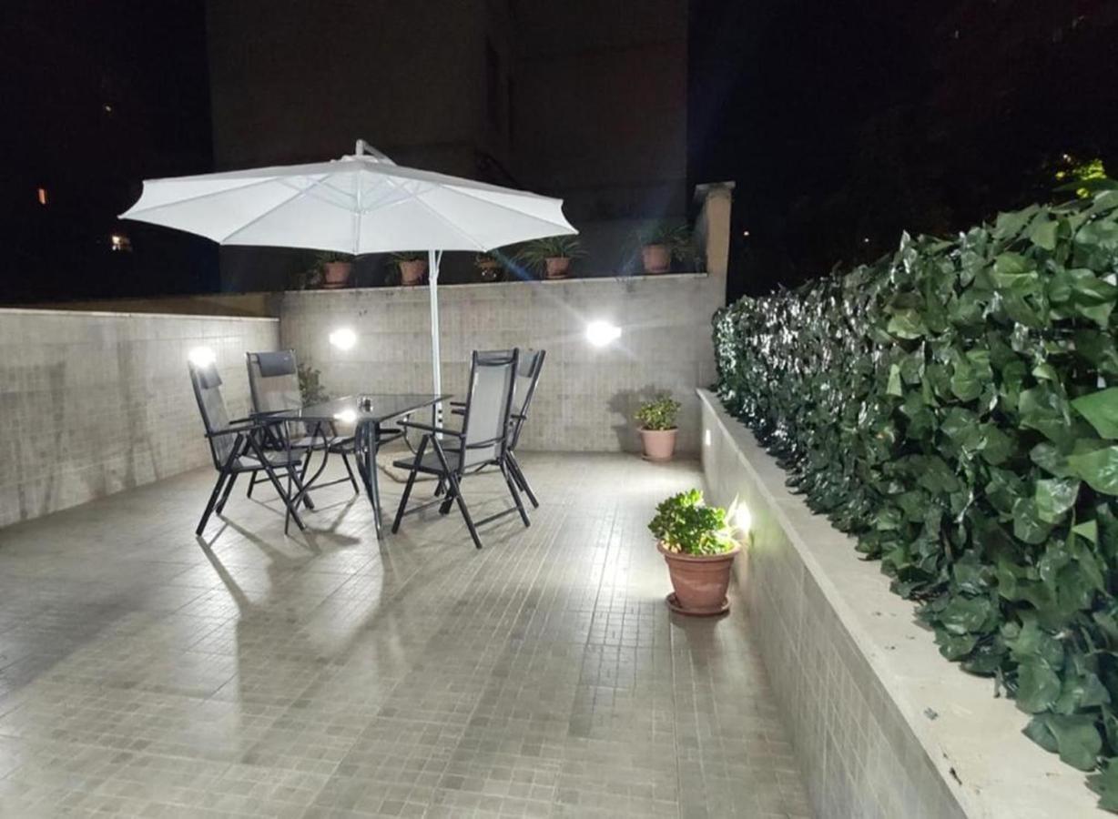 Appia Purple Terrace Apartment In Roma Esterno foto